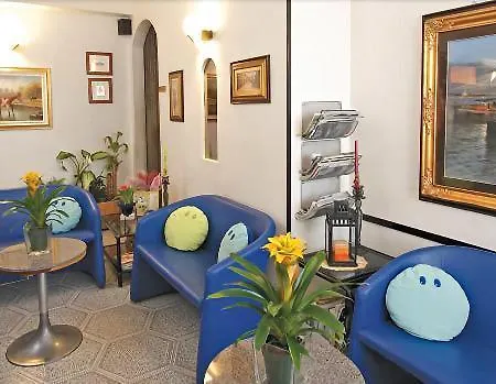 Отель Torre Antica