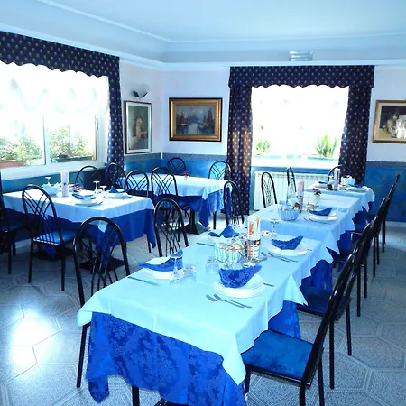 Torre Antica מלון